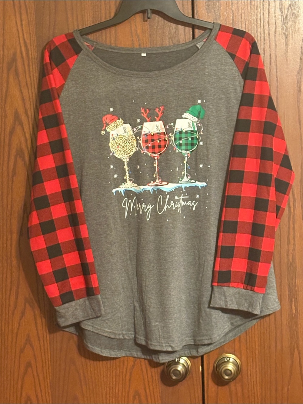 Long-Sleeve Christmas top- Gray with Red Buffalo Plaid Sleeves 3X